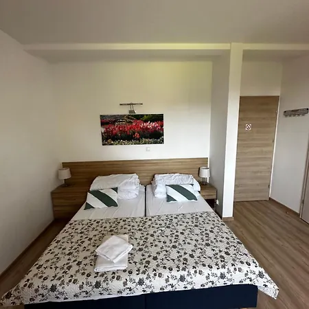 Pod Grzywaczem Vakantieboerderij Sloszow