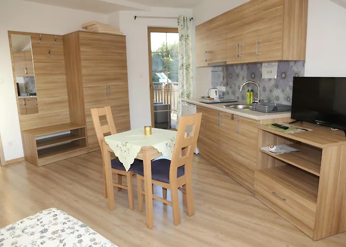 Pod Grzywaczem Farm stay Sloszow